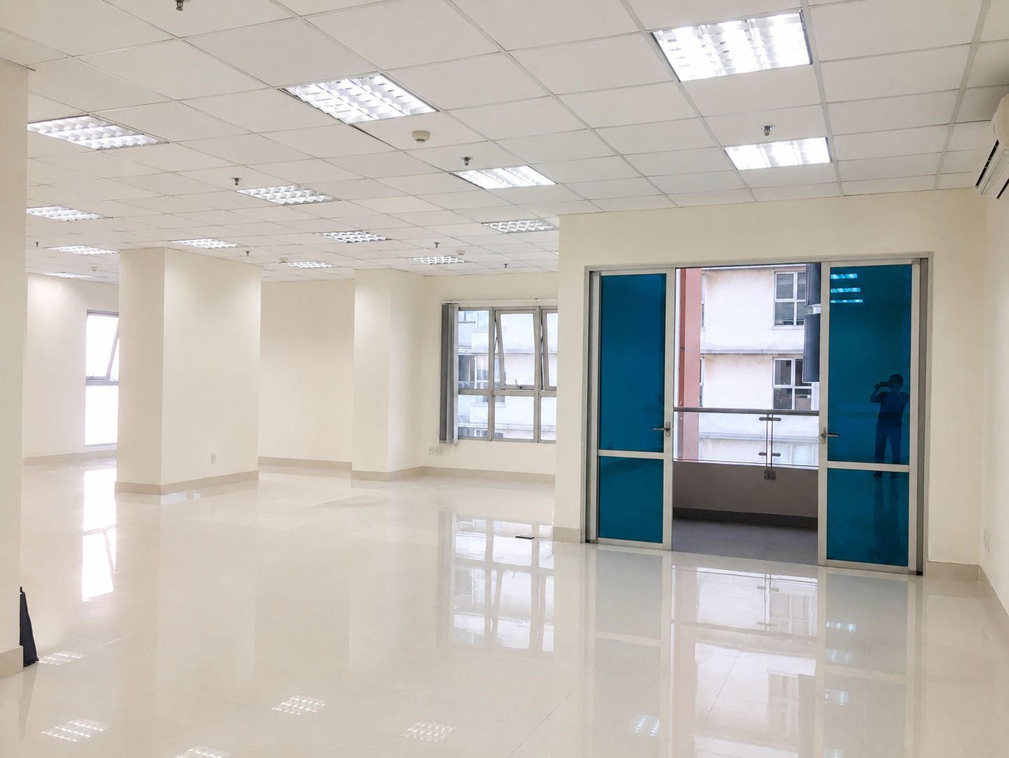Bán Gấp Căn Hộ Văn Phòng The Everrich 1, Quận 11 - 147m2, 2WC - Sổ Hồng Tiêng - Chỉ 10 Tỷ TL Mạnh