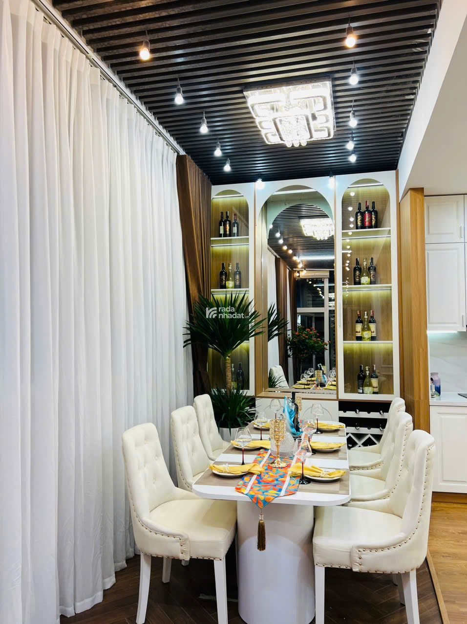 (Giá chuẩn) CC Hei Tower, Ngụy Như Kon Tum 170,3m2 3PN3WC sẵn sổ 11 tỷ (NT full) LH: 0399 888 ***