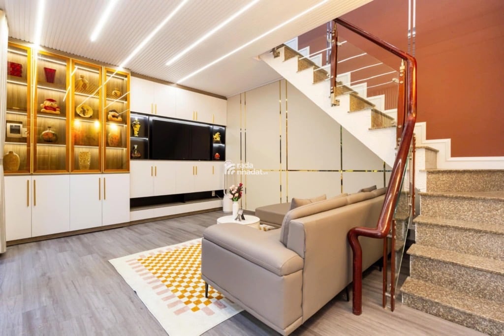 BÁN NHÀ PHÚ ĐỊNH 42M2 FULL NỘI THẤT 4.3 TỶ PHƯỜNG 16 QUẬN 8 