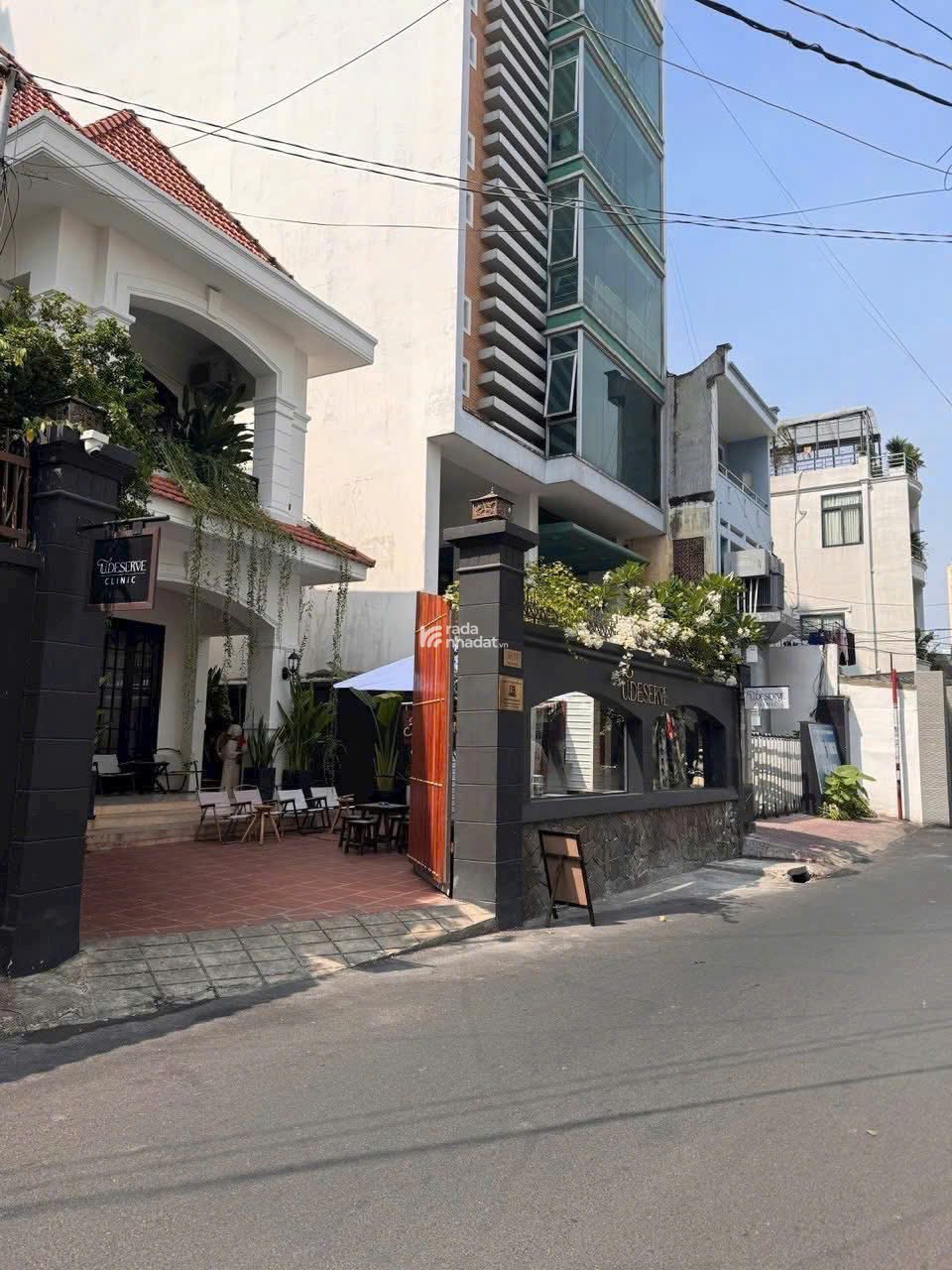 42 tỷ! Bán biệt thự ĐẸP HXH Đ. Thành Thái, Q.10 11x21m  3 tầng.