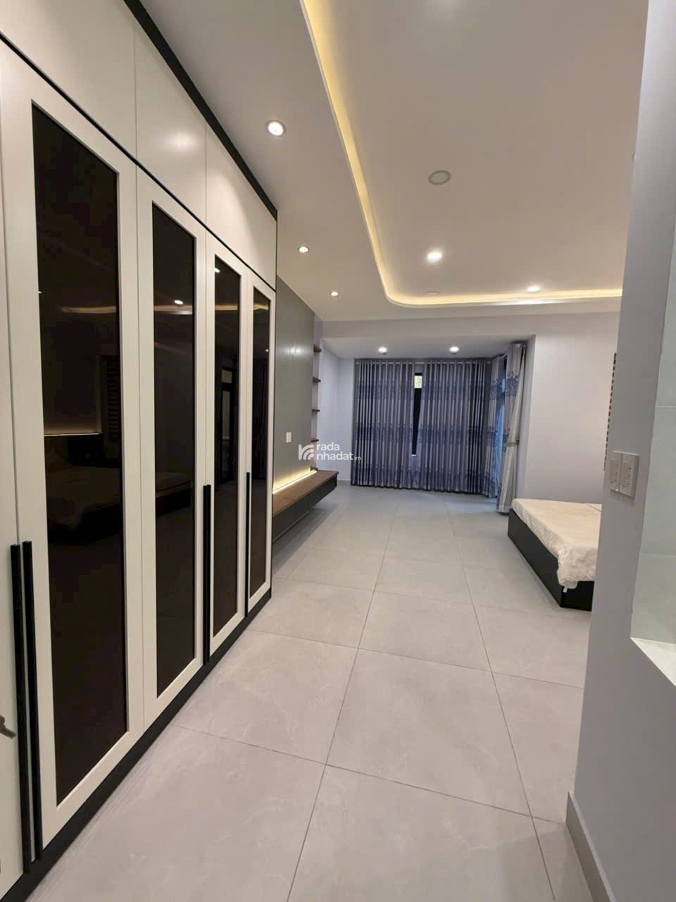 Bán gấp nhà HXH CMT8 P15 Q10, DT 6x13m, nhà C4 tiện xây mới, giá 17.5 tỷ TL