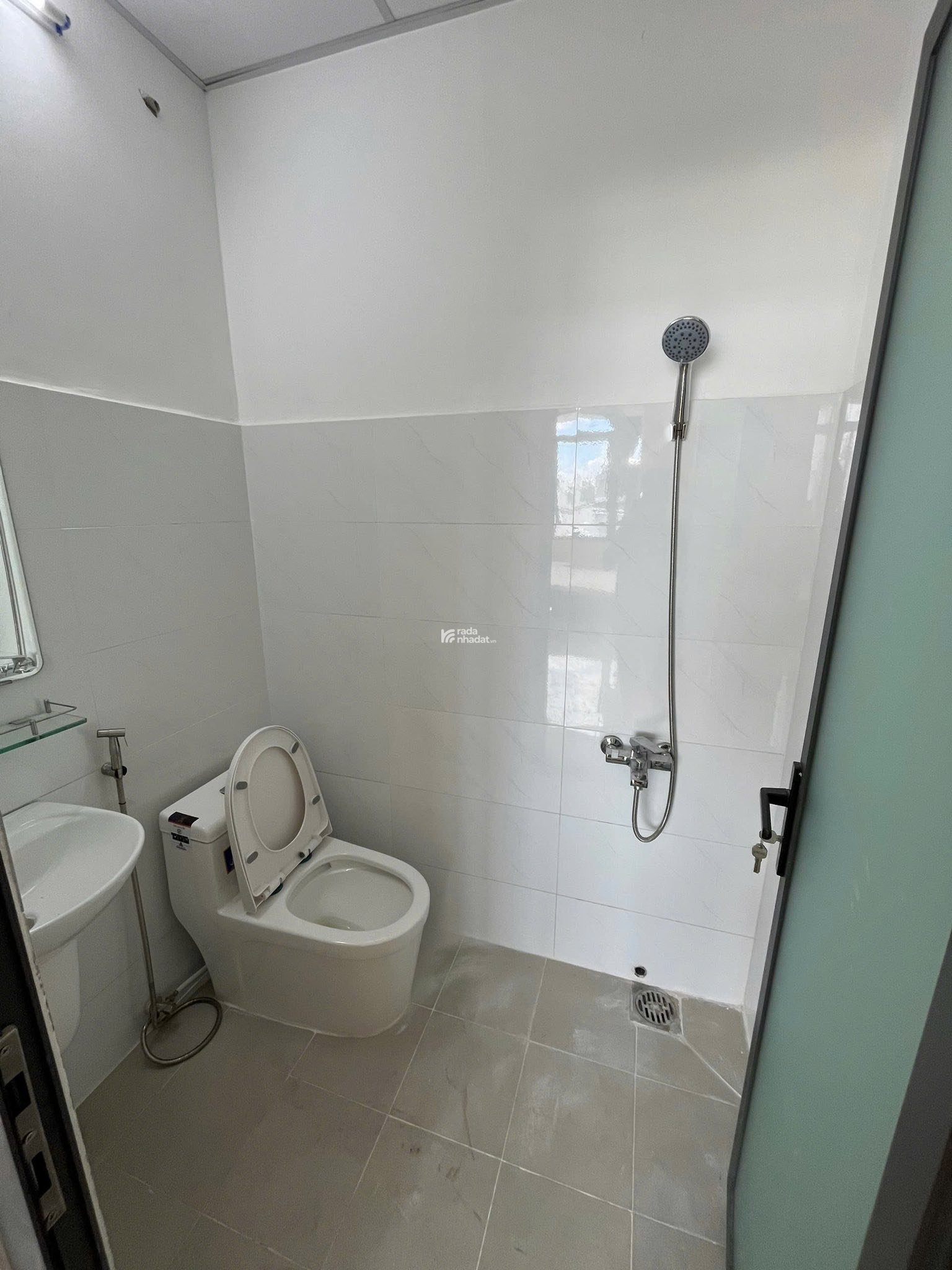 Bán CHDV 126 Đường số 59 P.14, DT 5x18m, 5 tầng, Thu nhập 45tr/tháng. Giá 13,9 tỷ TL