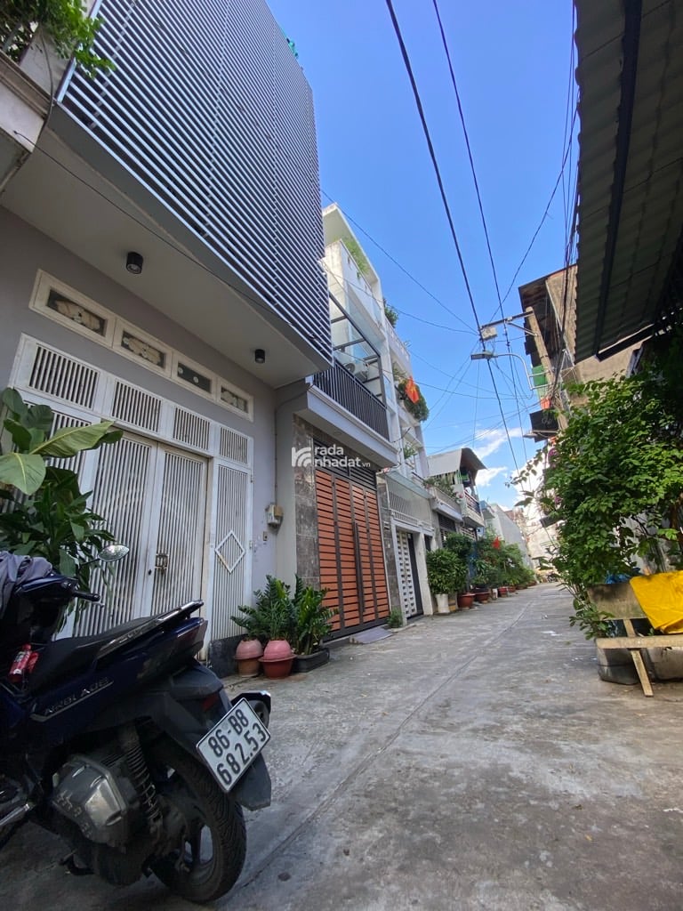 Đối Diện Aeon Tân Phú , Hẻm 67 Tân Thắng - Chỉ 6,99 Tỷ - DT: 61M2 ( N4x15 ) - KC: 4 Tầng, 5PN