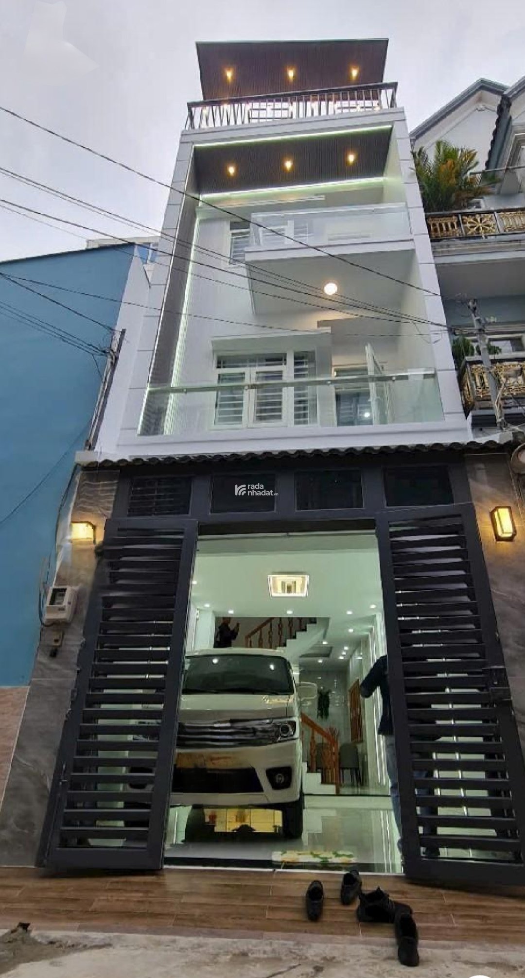 PHAN HUY ÍCH - 4 TẦNG - 4x13m - XE HƠI ĐẬU TRONG NHÀ - QUẬN GÒ VẤP - GIÁ 6.9 TỶ