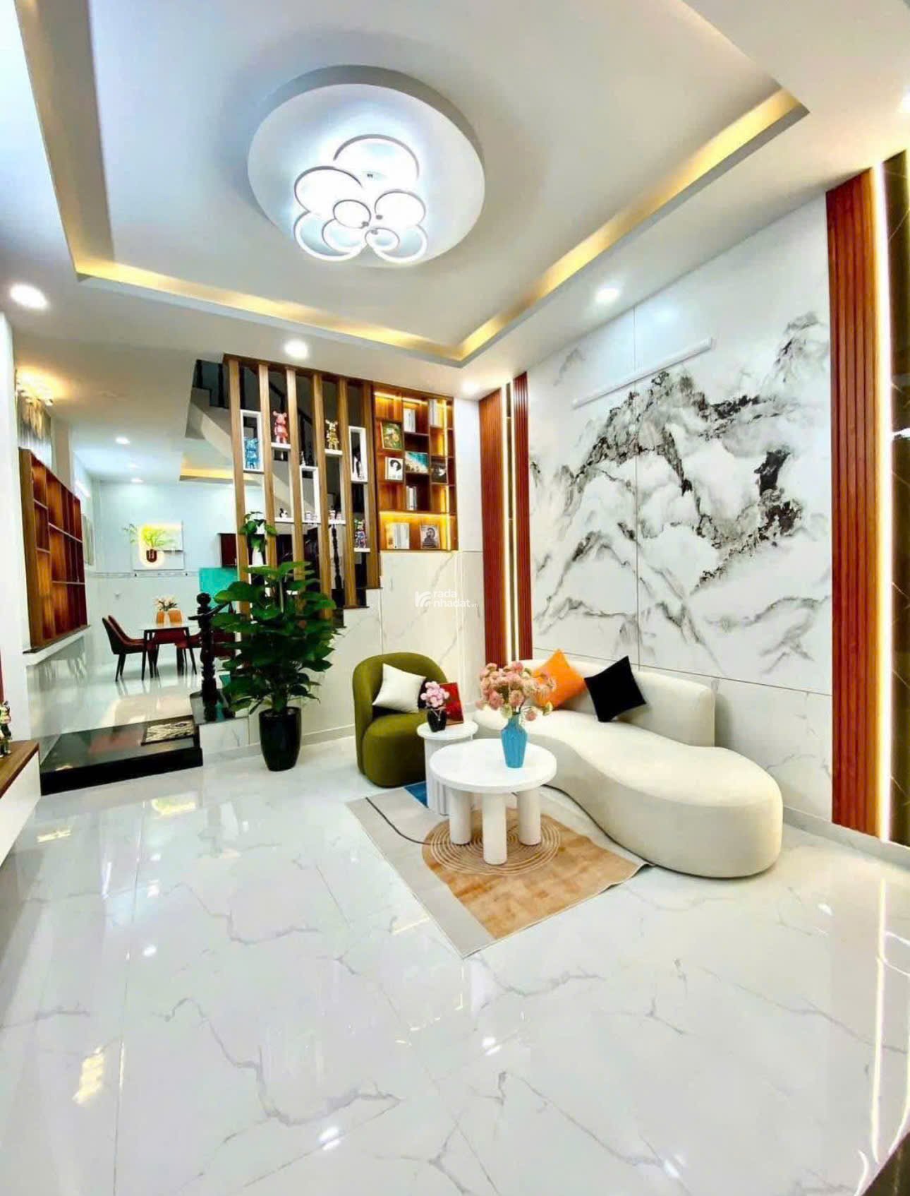 Căn nhà 2 tầng, 54m2 ngay Hồng Hà, Tân Bình. Giá: 4 Tỷ 590. SHR, hẻm 5m, full nội thất