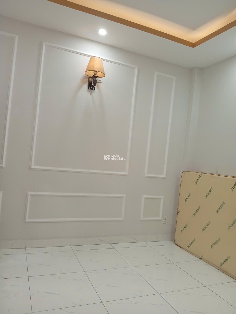 Cần bán gấp, nhà 1 trệt 3 lầu, sổ hồng riêng, đã hoàn công