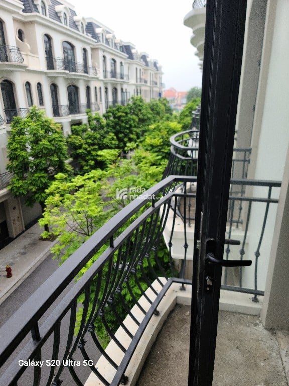 Cho thuê nhà shophouse 5 tầng tại số Sao Biển 9, Ocean Park 2 Chính chủ, không qua môi giới