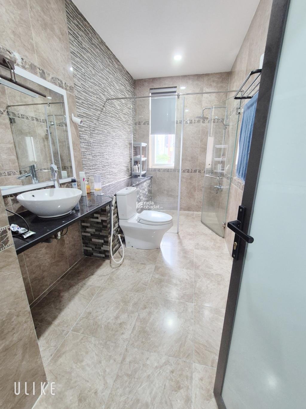 CHDV ĐƯỜNG NGUYỄN HỮU CẢNH - CÓ THANG MÁY - HẺM 12M - BỀ NGANG KHỦNG 6M - SỔ VUÔNG VỨC - 6 TẦNG