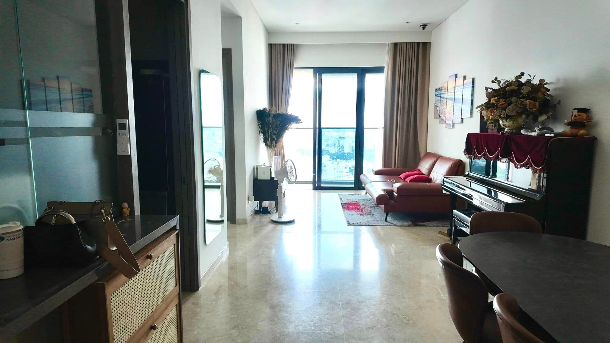 3PN The MarQ Quận 1. Giá bán 21 tỷ. Full nội thất mới sang trọng. Liên hệ 0911 121 *** My