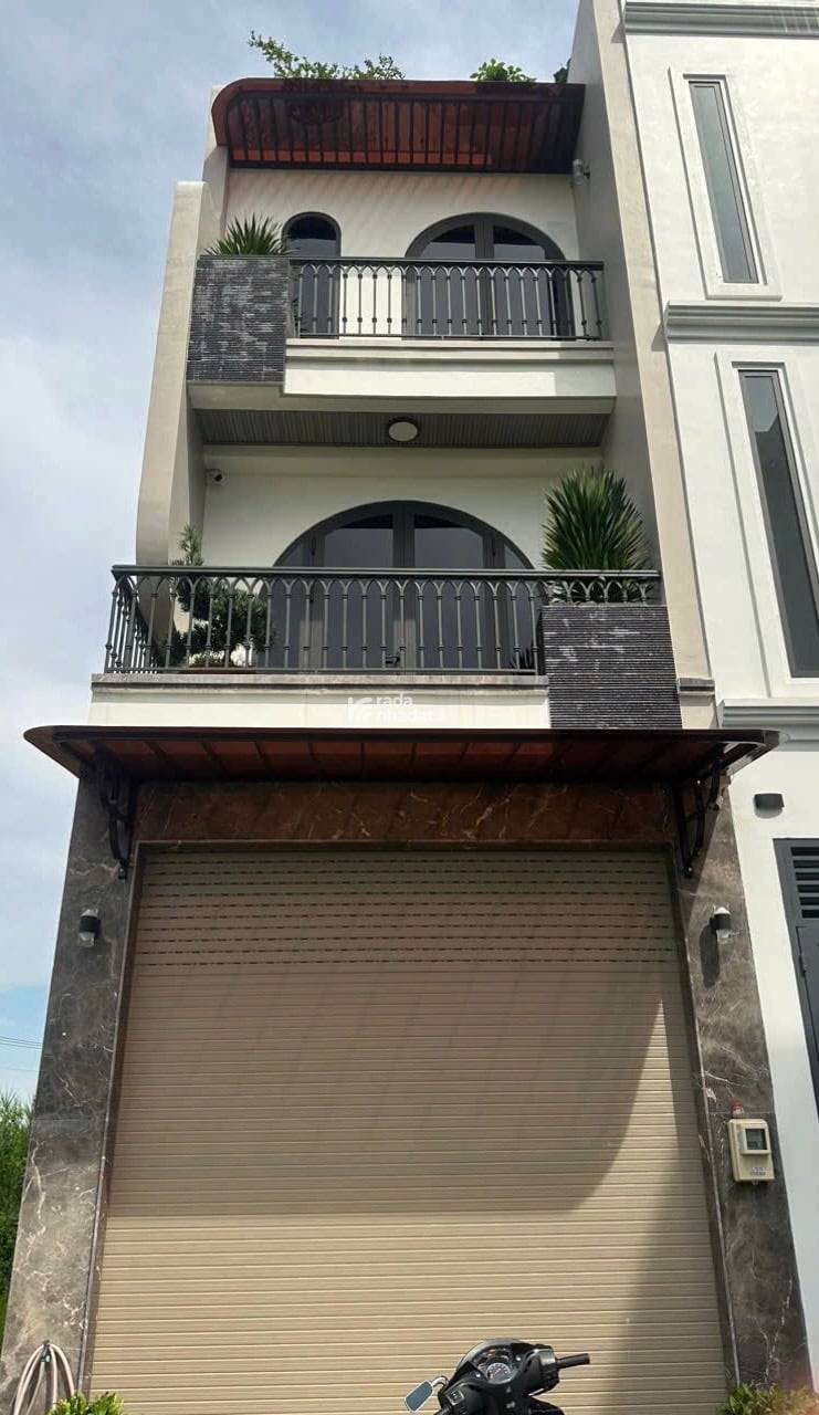 Bán nhà phố ở  Hưng Long,Bình Chánh