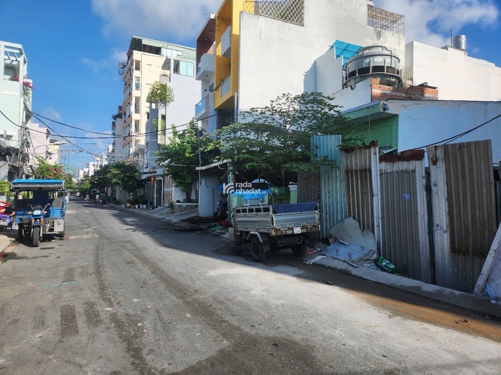 86.7m2 - Giá 12 tỷ - Ngang 8m - Mặt tiền đường số 53, Bình Thuận, Q7