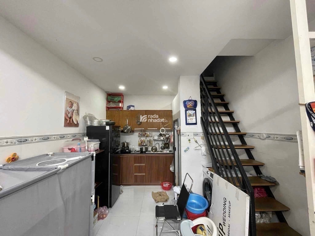 SÁT SÂN BAY, HẺM XE HƠI HOÀNG VĂN THỤ, PHÚ NHUẬN, 72M2 CÓ KC Ở NGAY. GIẢM 350TR CHỈ 21.5T TL