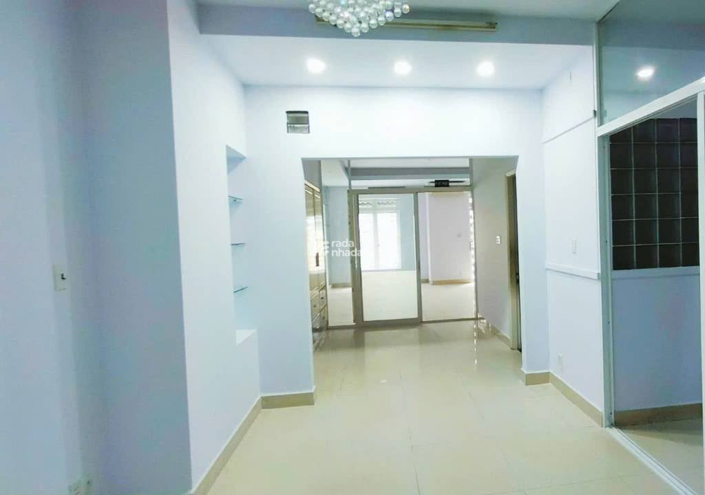BÁN NHÀ HẺM CÔNG AN ĐƯỜNG TRẦN HƯNG ĐẠO QUẬN 1- 31.5 TỶ TL
