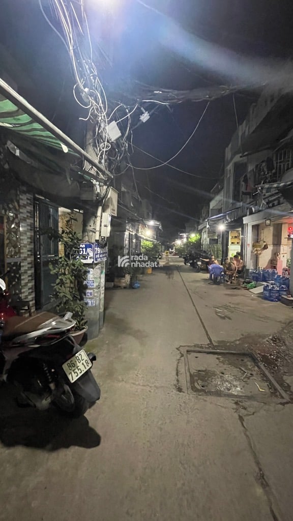 MẶT TIỀN KINH DOANH - HẺM Ô TÔ - THÍCH HỢP GIA ĐÌNH ĐỒNG NGƯỜI  - 56M2 .