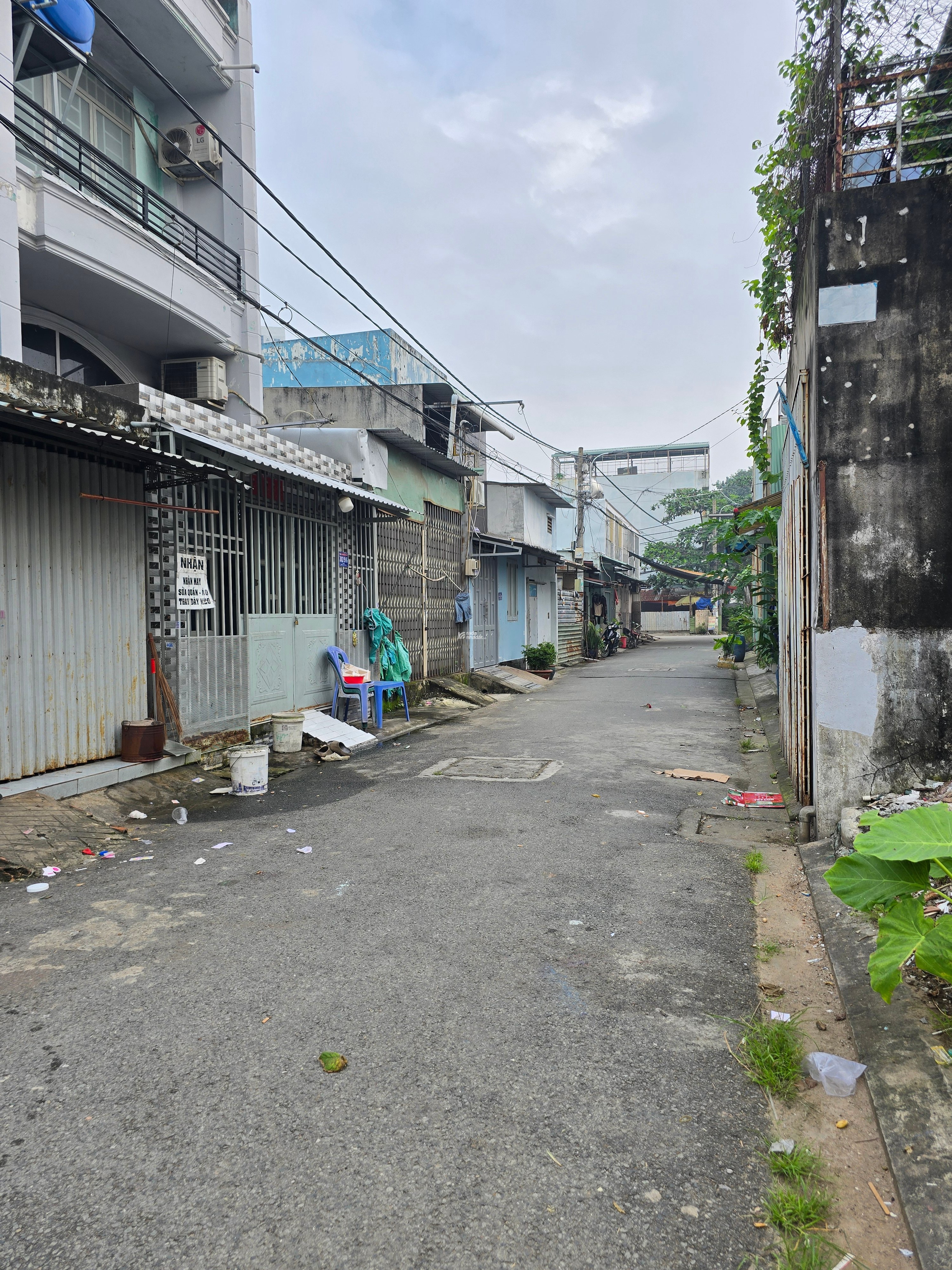 LÊ ĐÌNH CẨN - NHÀ 67m2 - 2 Lầu BTCT, Qua AEON Mall Gần, Nhỉnh 4 T.Ỷ