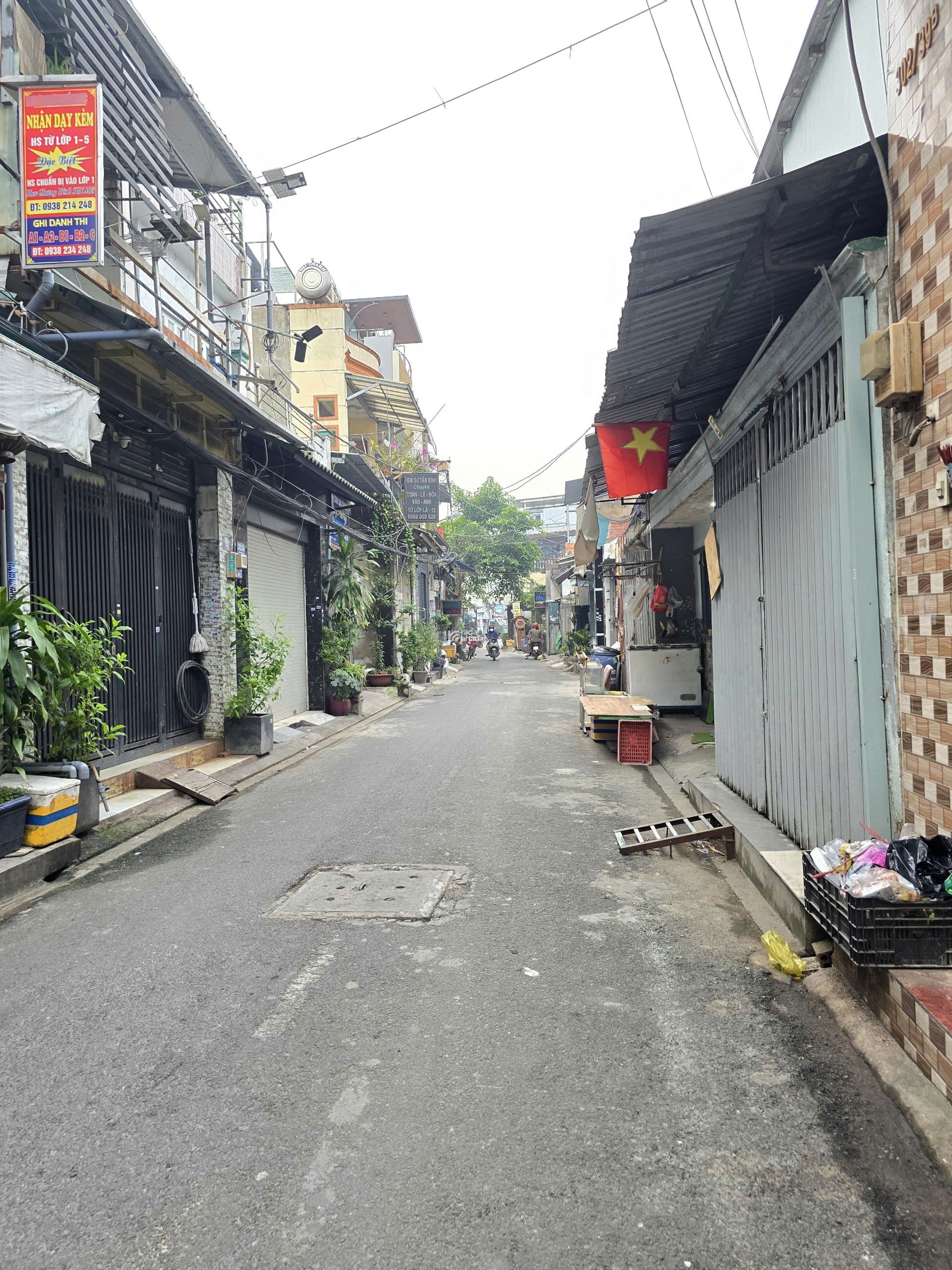 LÊ ĐÌNH CẨN - NHÀ 67m2 - 2 Lầu BTCT, Qua AEON Mall Gần, Nhỉnh 4 T.Ỷ