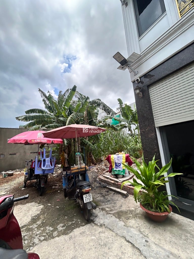 HẺM 4M ĐẸP. HOÀNG BẬT ĐẠT, TÂN BÌNH, 71M2 CÓ KẾT CẤU Ở NGAY. GIẢM 550TR CHỈ CÒN 3.75T TL 