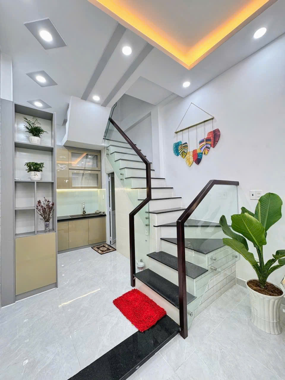 BÁN NHÀ CHIẾN LƯỢC QUẬN BÌNH TÂN - GIÁP QUẬN 6 - XÁCH VALI VÀO Ở NGAY! 