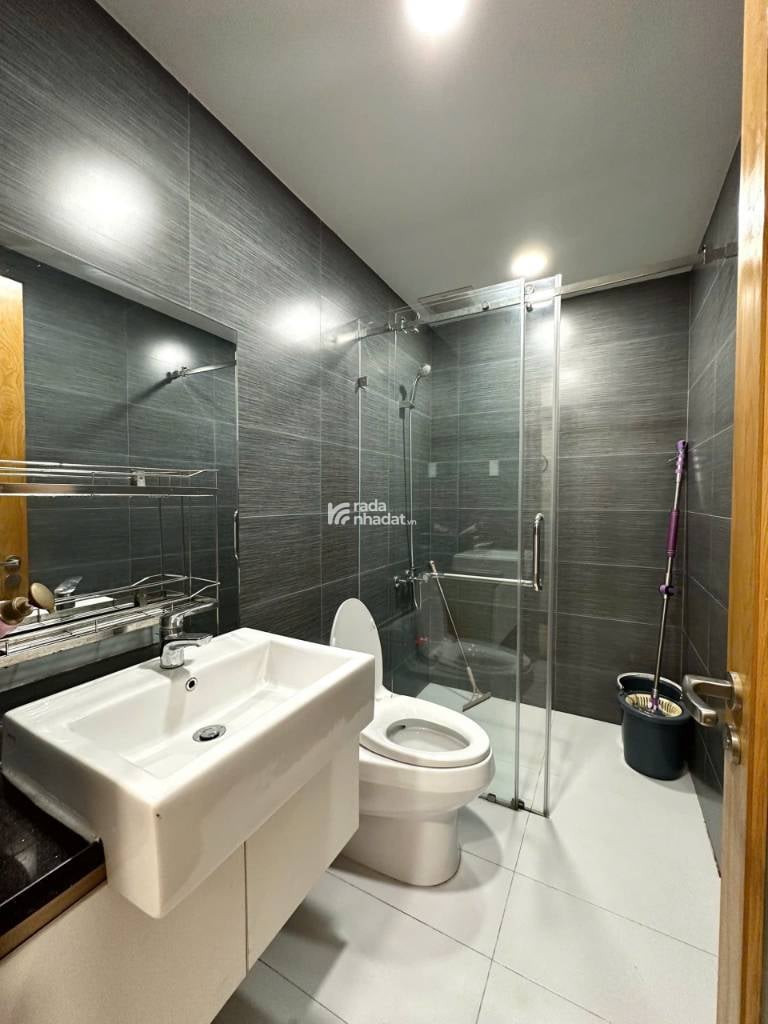 BÁN NHÀ MỚI HẺM 302 HAI BÀ TRƯNG TÂN ĐỊNH QUẬN 1 - 4x17m - GIÁ CHỈ 22 TỶ 