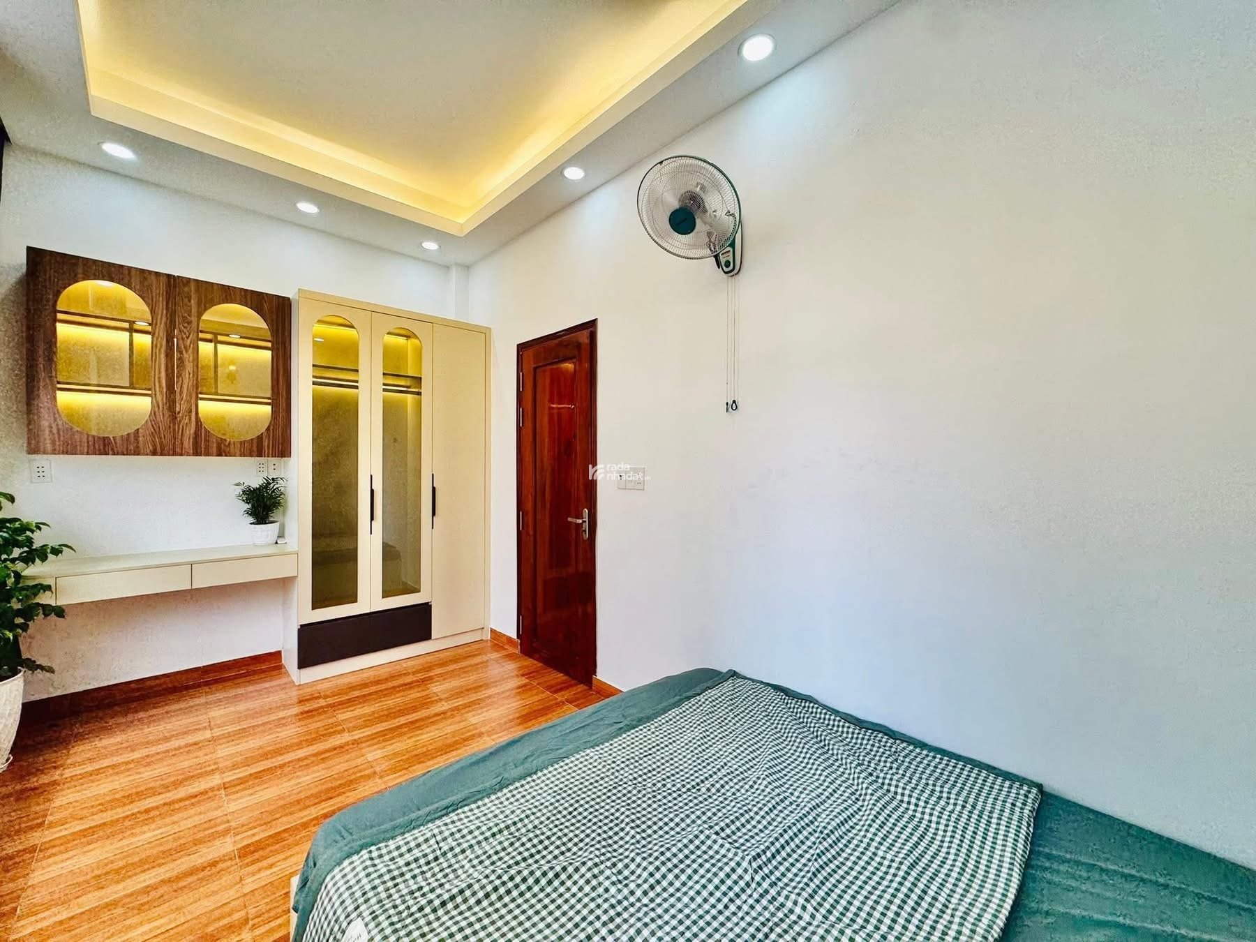 Nhà Hoàng Hoa Thám P6 Q Bình Thạnh , 49,5 m2 , 3 PN , 4WC , 2tỷ530