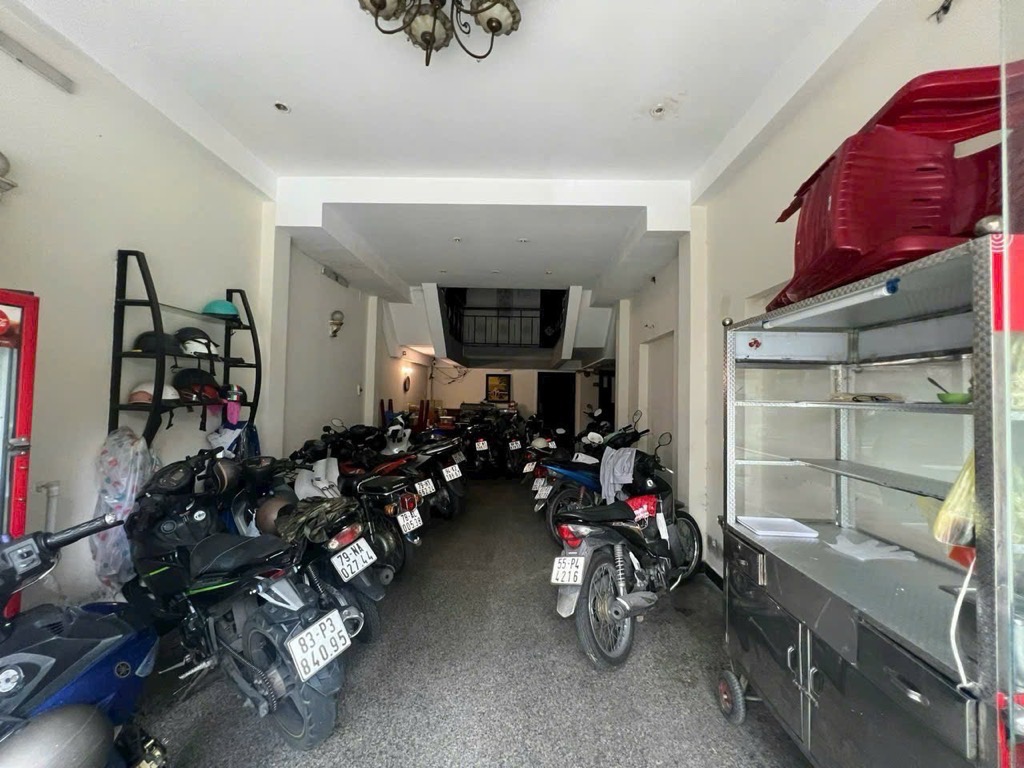 Căn Hộ Dịch VU 200Triệu/Tháng.