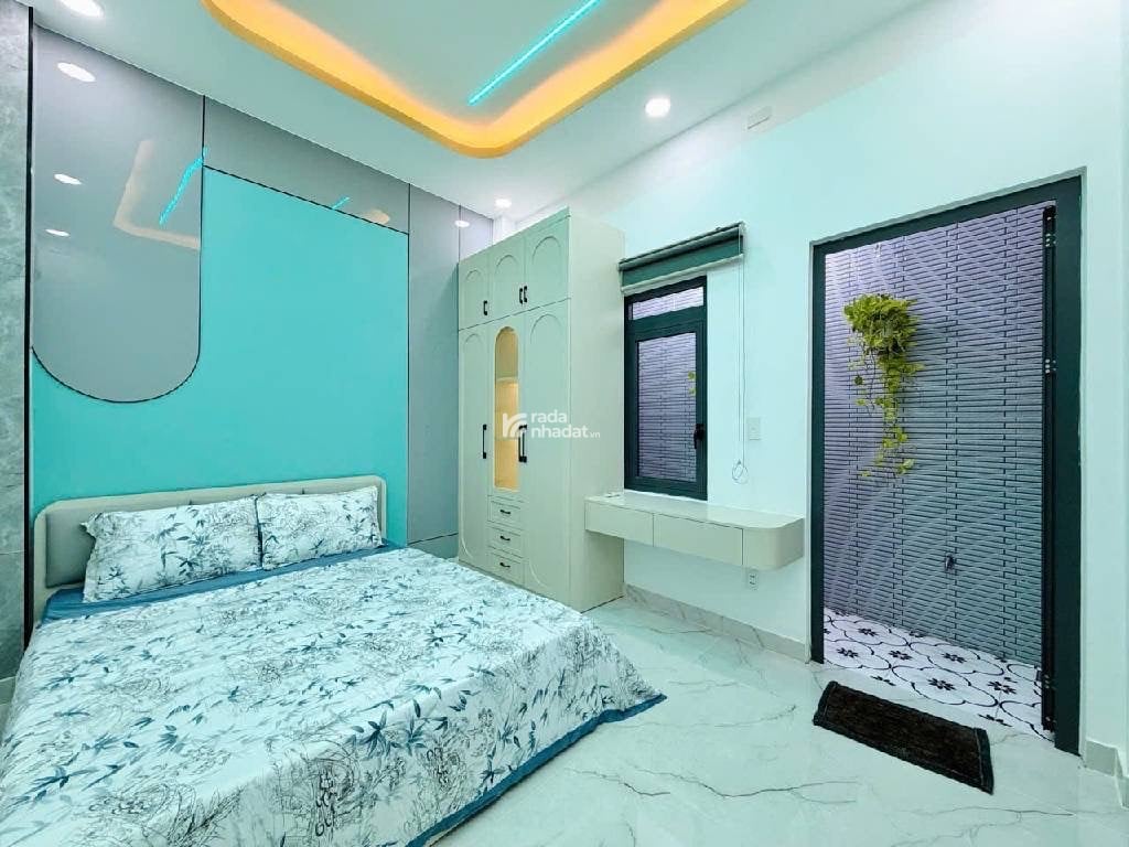 BÁN GẤP NHÀ MỚI FULL NỘI THẤT -PHƯỜNG 15 TÂN BÌNH-ĐẦY ĐỦ TIỆN ÍCH 