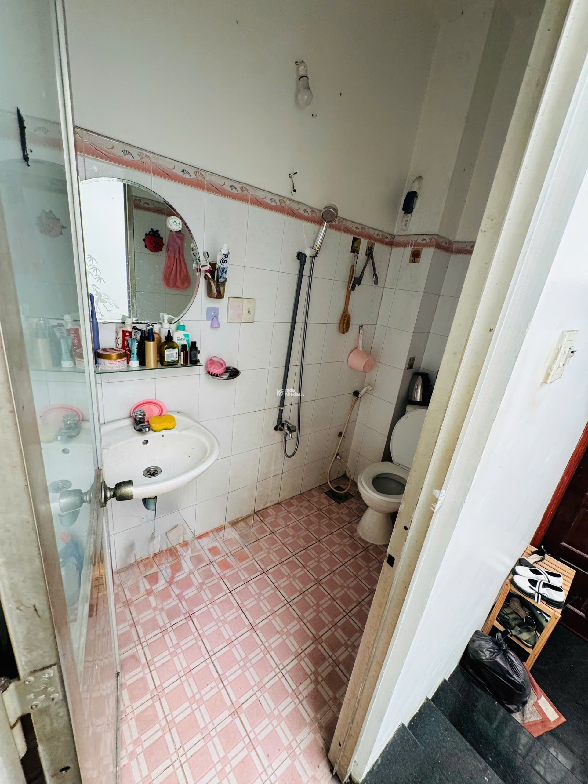 BÁN NHÀ HẺM XE HƠI VÕ VĂN KIỆT QUẬN 1 - 57.2m2 - NHỈNH 15 TỶ