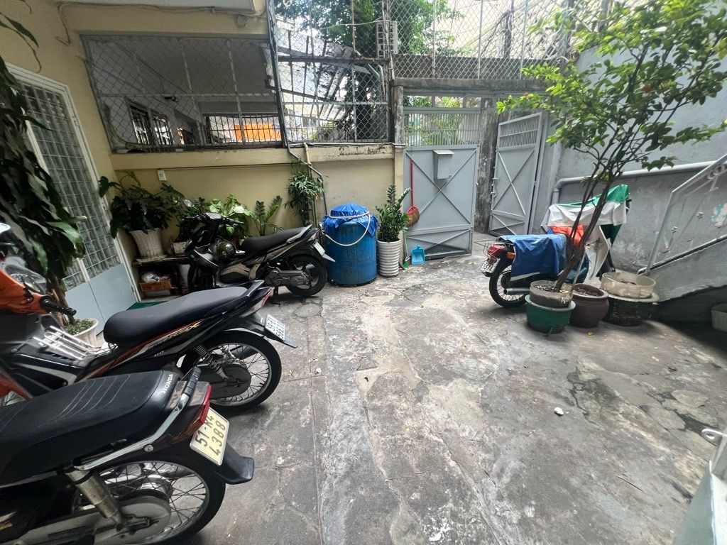 SÁT MT CAO THẮNG, PHÚ NHUẬN, 80M2 SẴN 4 TẦNG TIỆN CẢI TẠO. GIẢM 350TR CHỈ 7.65T