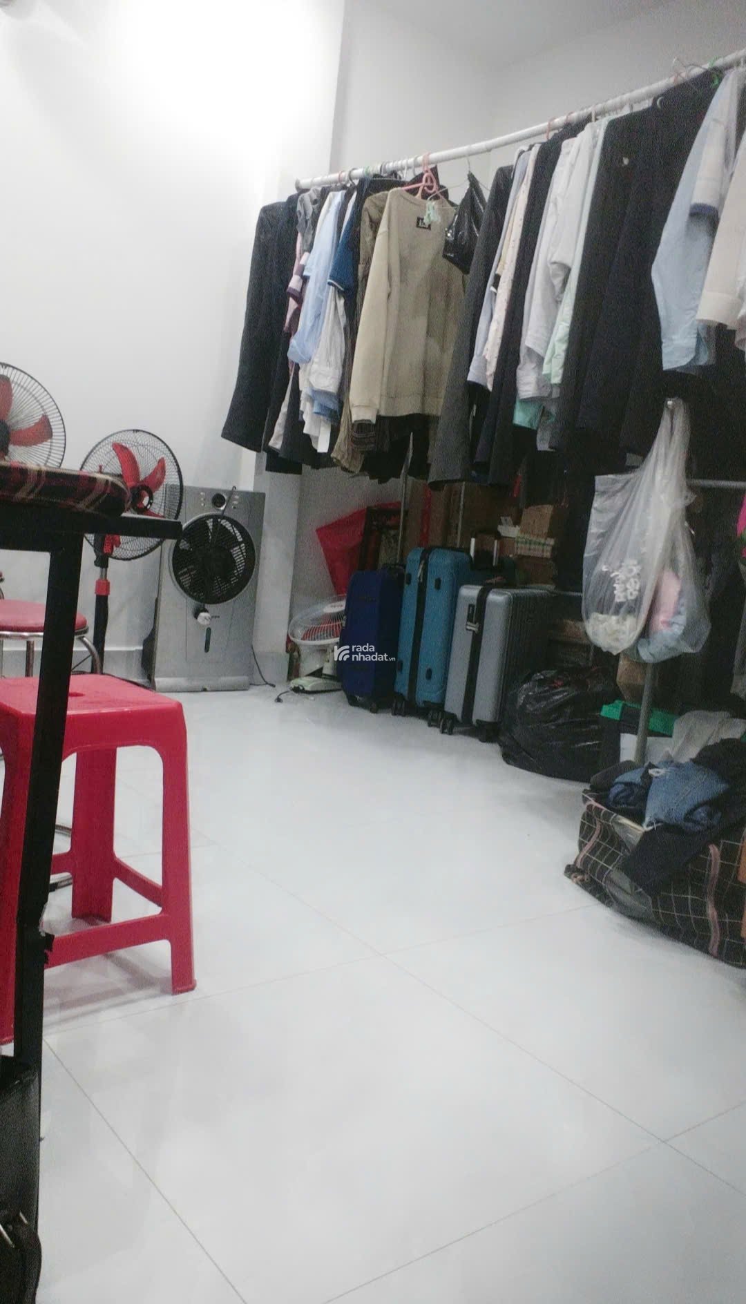 Hẻm 4m Cách Mạng Tháng 8, 45m2, ngang 4.5m, 4 tầng mới tặng nội thất, chỉ 7.4 tỷ