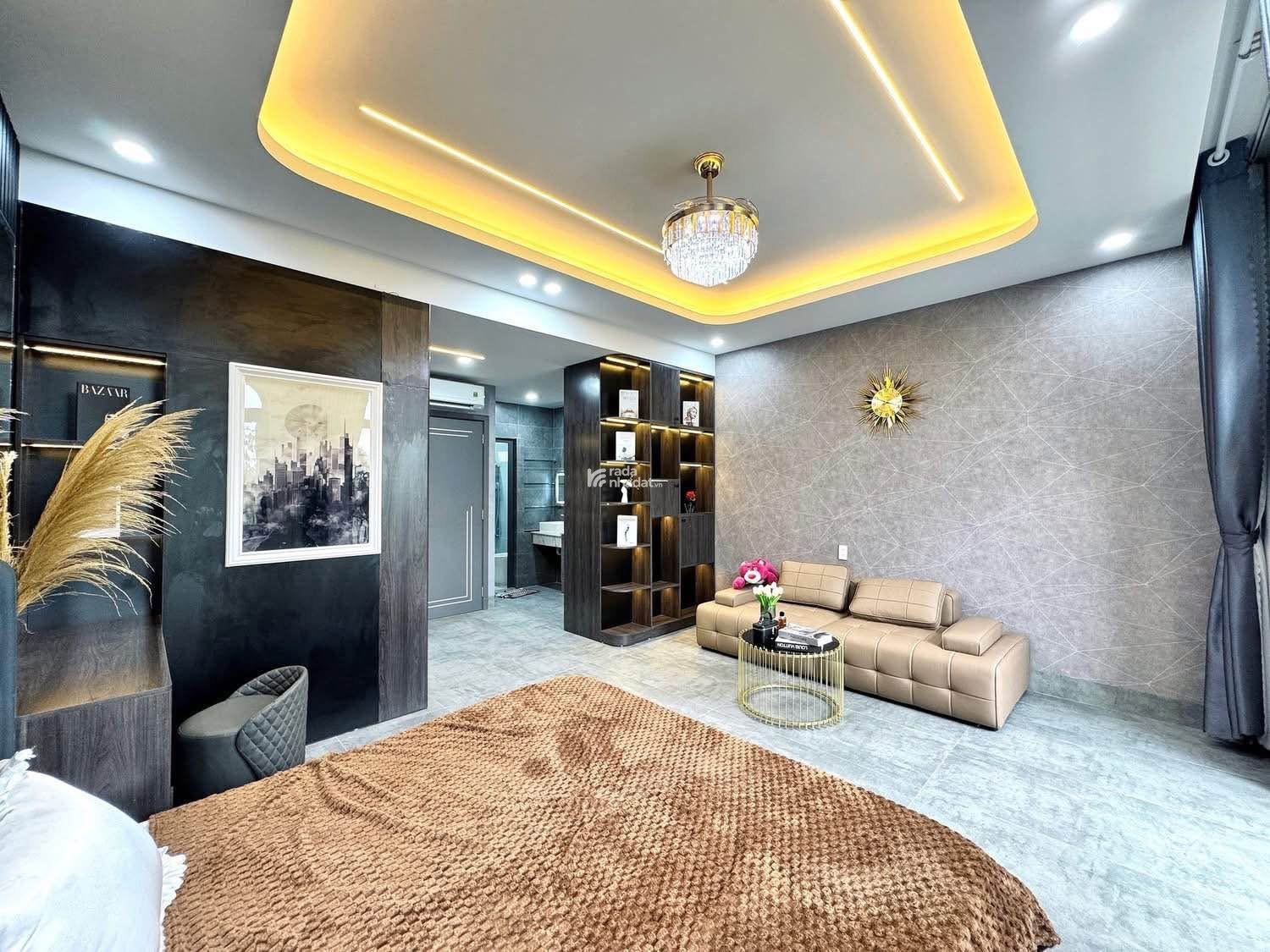 BÁN NHÀ PHỐ ĐẸP DỌN VÀO NGAY TRUNG TÂM TP. TÂN AN, LONG AN  82m2 CHỈ 2TỶ7 SHR