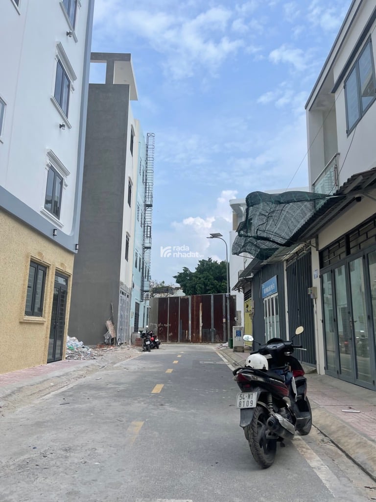LÔ ĐẤT HIẾM KHU DÂN CƯ ĐỒNG BỘ CHIẾN LƯỢC BÌNH TRỊ ĐÔNG, BÌNH TÂN DT: 4/8*18M (97M2) CHỈ  4.7 TỶ.
