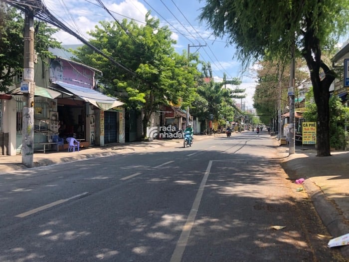 BÁN ĐẤT TẶNG NHÀ, MẶT TIỀN KINH DOANH VIP, GẦN NÚT GIAO GÒ DƯA, 6,5X32 CHỈ 18 TỶ.