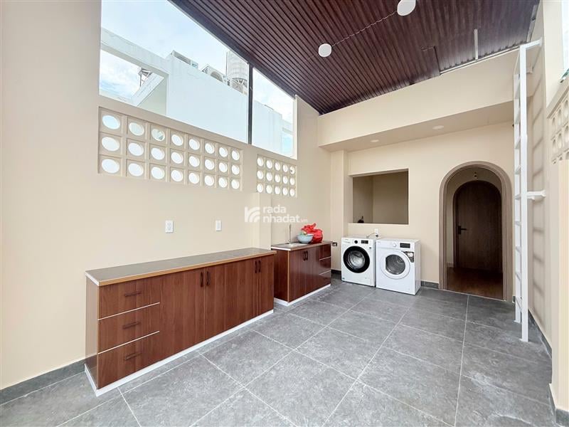 SÁT HXH PHAN ĐÌNH PHÙNG, PHÚ NHUẬN, 50TR DÒNG TIỀN. GIẢM 600TR CHỈ CÒN 9.69T TL