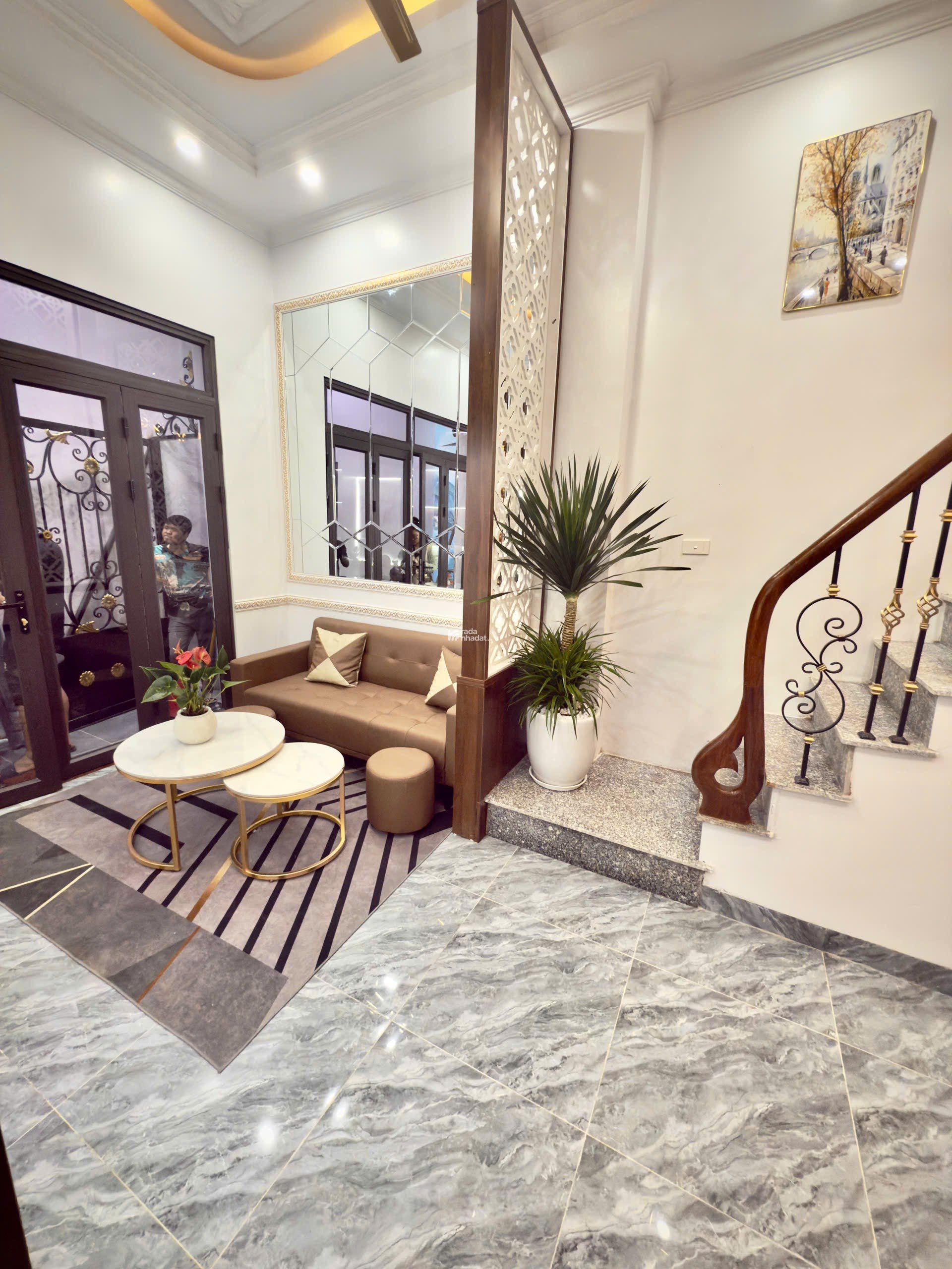 Nhà phố Vân Đồn - Hai Bà Trưng - HN, ĐẸP - CHẤT LƯỢNG