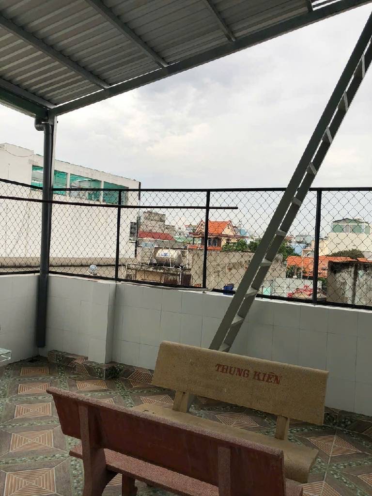 NHÀ ĐẸP HẺM THÔNG VỊ TRÍ KIM CƯƠNG GIỮA LÊ LƯ & NGUYỄN SƠN