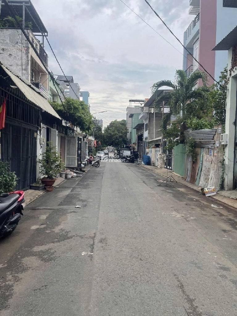 CHỦ CẦN BÁN DÃY NHÀ TRỌ 5 PHÒNG - QUẬN BÌNH TÂN - DÒNG TIỀN 15TR/TH - HẺM 8M - 2 TẦNG - 80M2  