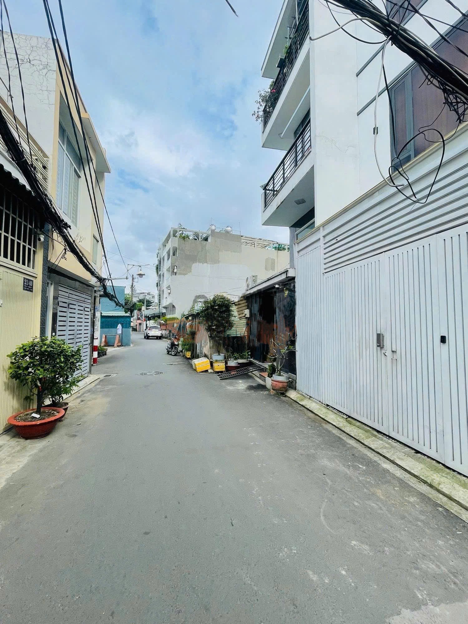 Cực hiếm 8 tỷ 880 dãy trọ 103m2 đường Bình Lợi, P13, Bình Thạnh. Số hồng riêng, hoàn công