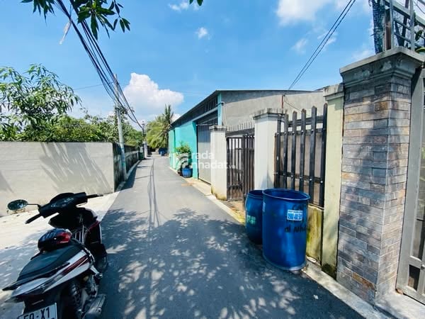 BÁN ĐẤT TẶNG NHÀ 83M2 NGUYỄN THỊ ĐỊNH, QUẬN 2. GIÁ NHỈNH 4 TỶ