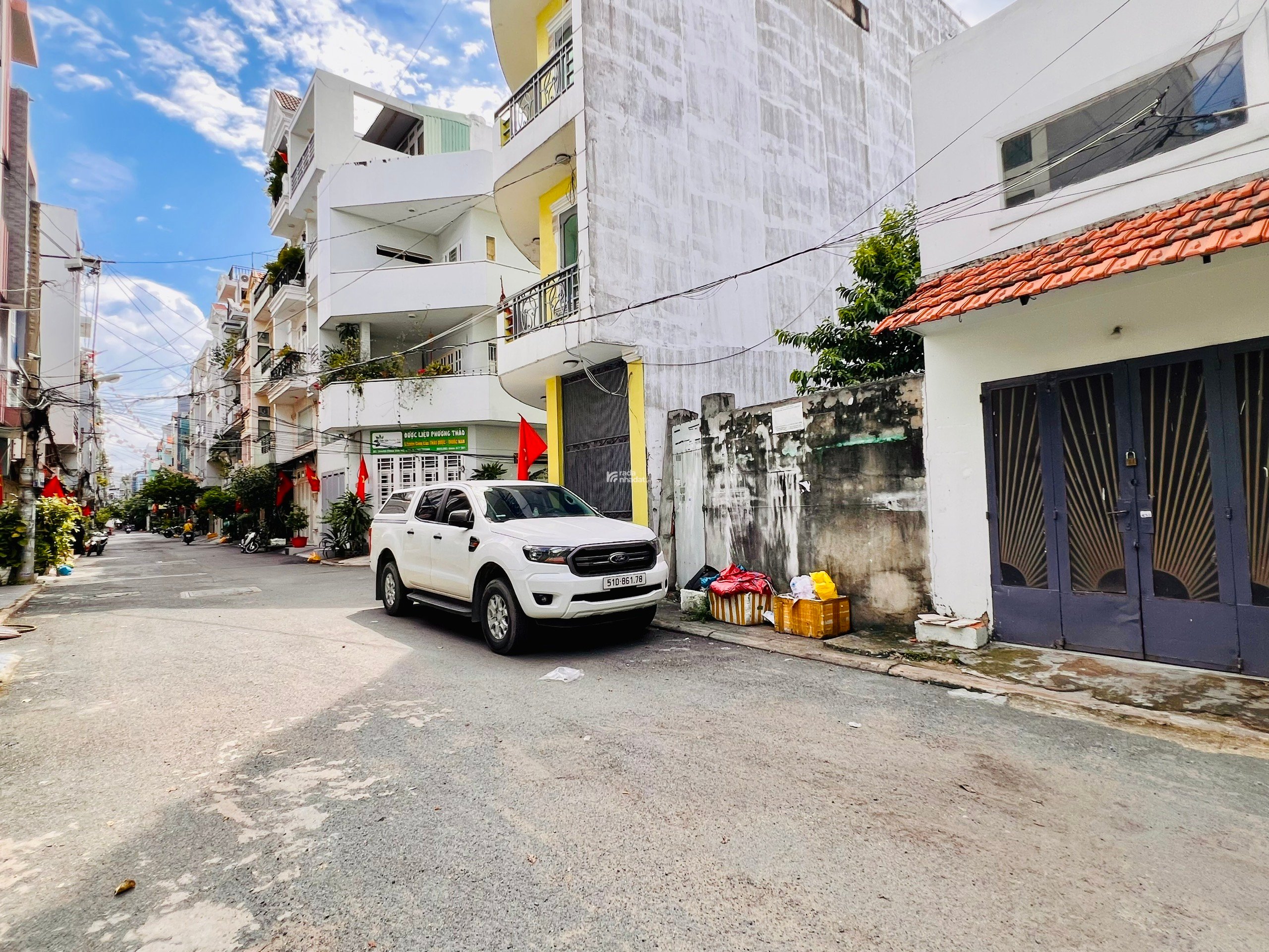 Chỉ 8.6 Tỷ-Bán Nhà Bình Thạnh-Hẻm Xe Hơi 8m-Khu Phân Lô Vip-4x16m-Giá Rẻ Sổ Vuông K Lỗi Phong Thủy.