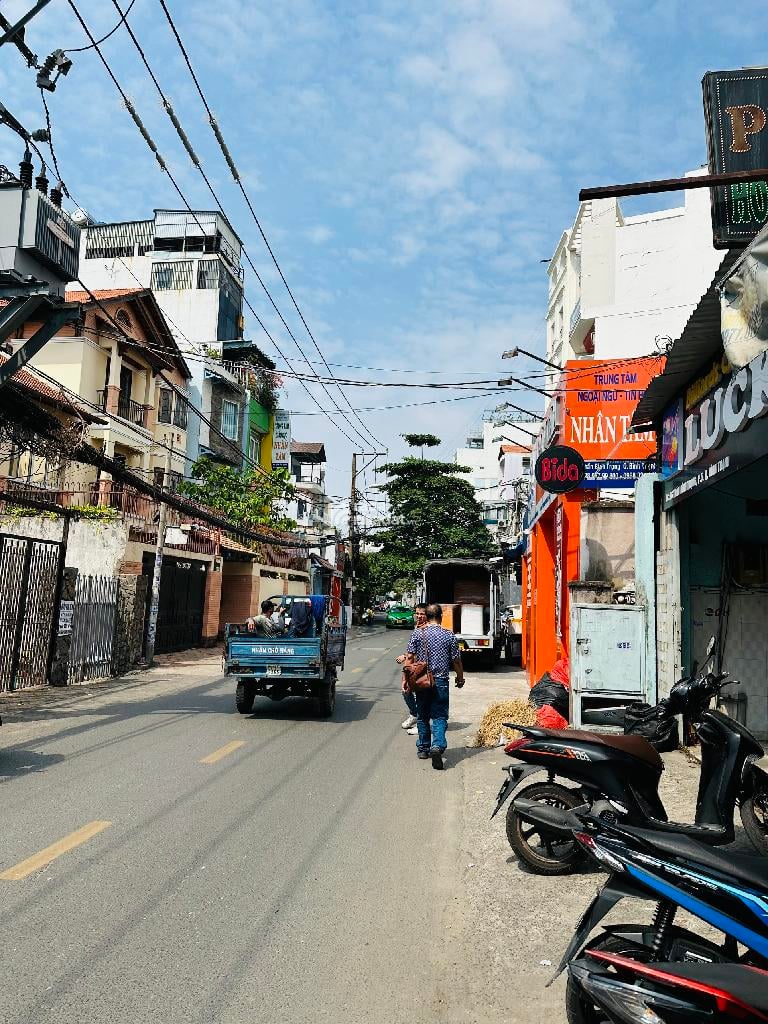 MẶT TIỀN KINH DOANH - HIẾM - HẺM HÔNG HẺM XE TẢI 