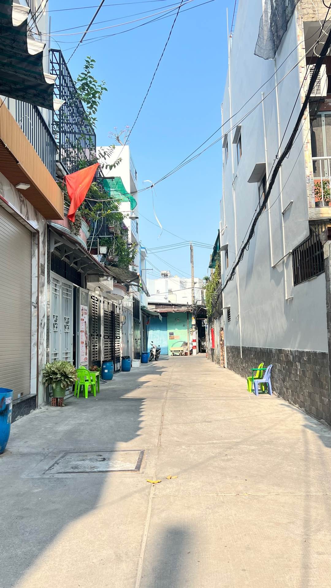 Nhà 5 tầng hẻm 5m Thạch Lam, 56m2, 4x14, full nội thất cao cấp, Chỉ 7.9 tỷ TL