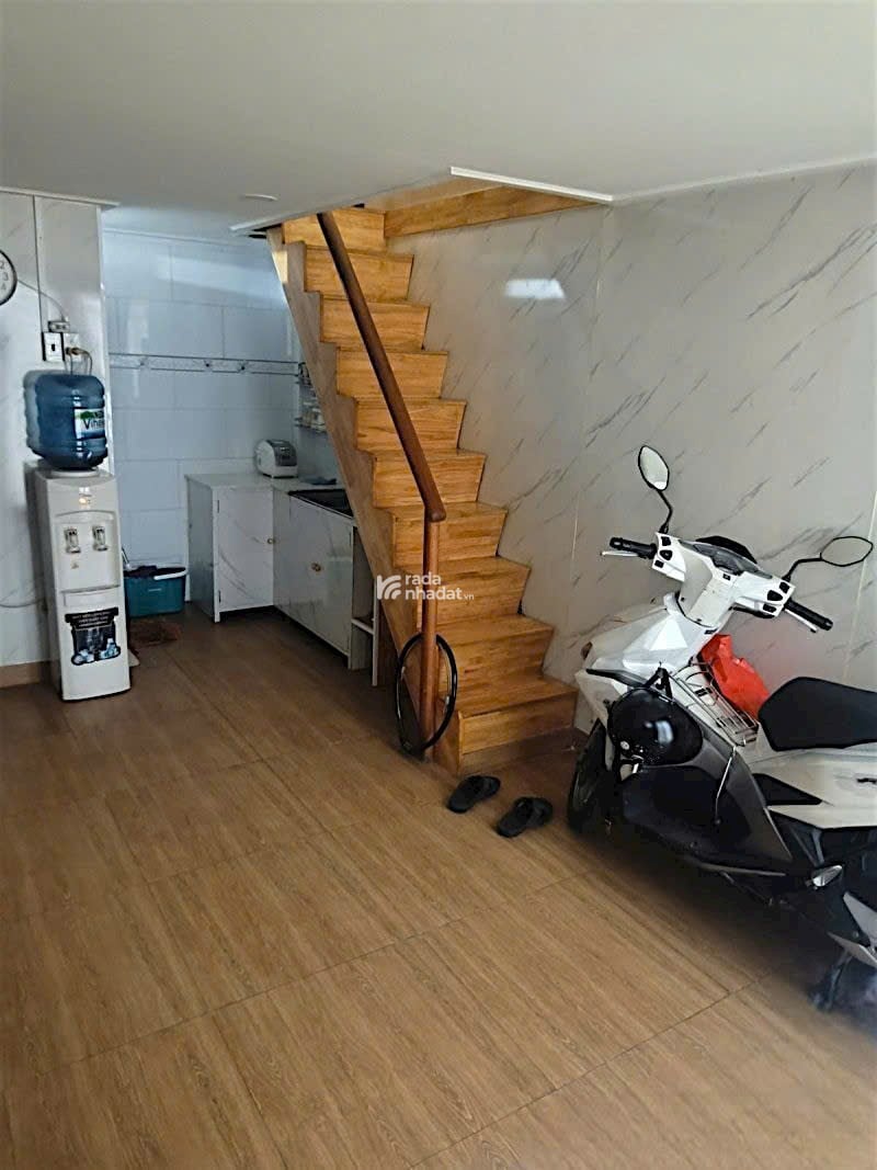 ĐIỆN BIÊN PHỦ-BÌNH THẠNH-NGAY KDL VĂN THÁNH-HẺM XE HƠI-19M2-3 TẦNG-CHỈ 2TỶ95
