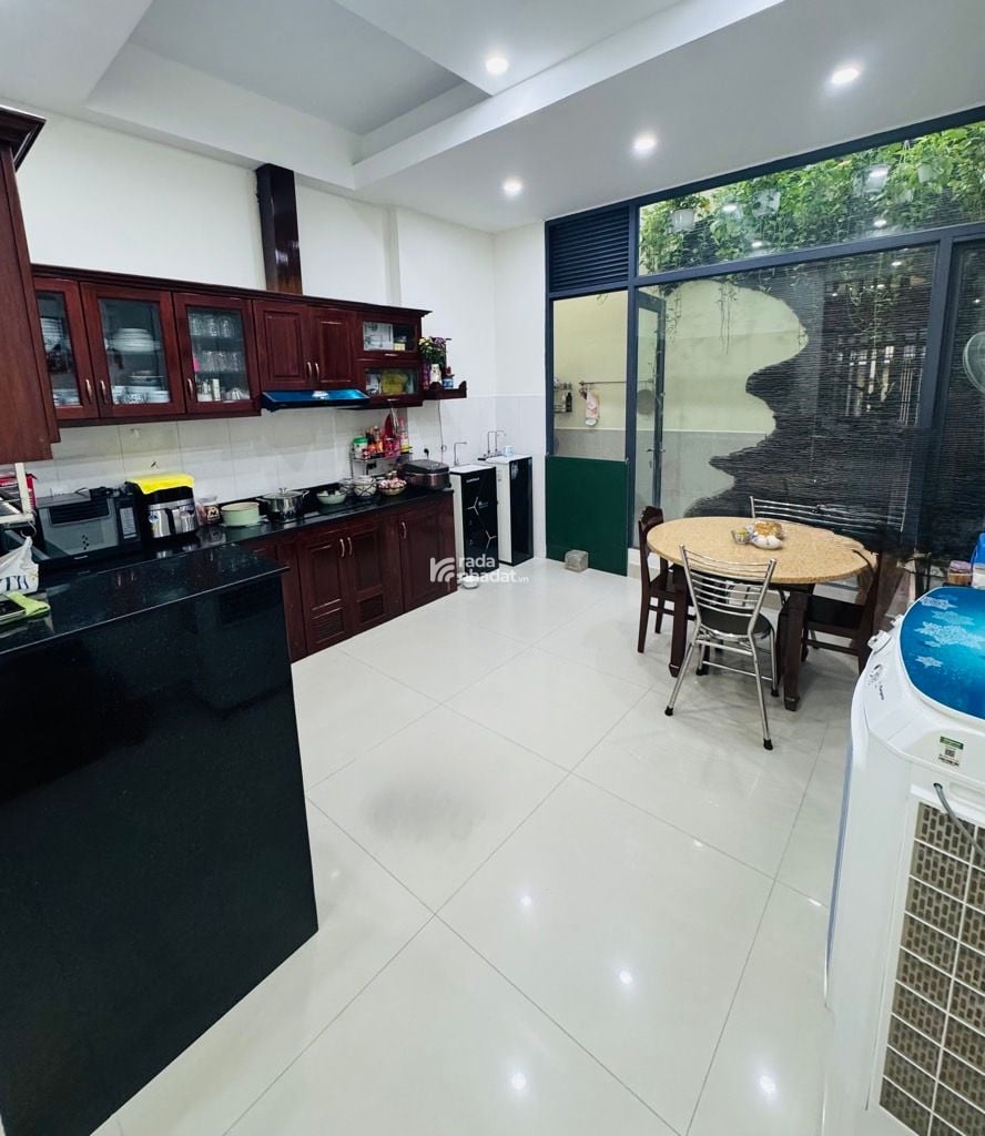 BÁN GẤP NHÀ 3 TẦNG 7PN SÁT KINH DƯƠNG VƯƠNG NỞ HẬU THU NHẬP 10TR/TH NHIK 5 TỶ 