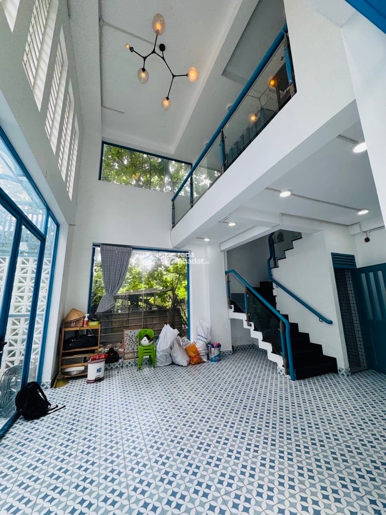 LÔ GÓC VIEW CÔNG VIÊN - NHÀ 4 TẦNG TÂN QUÝ GẦN AEON MALL 