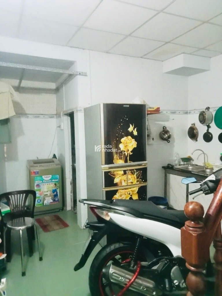 BÁN NHÀ LẠC LONG QUÂN 101M2 7PN 7.8 TỶ NỞ HẬU ĐẸP TRUNG TÂM TÂN BÌNH