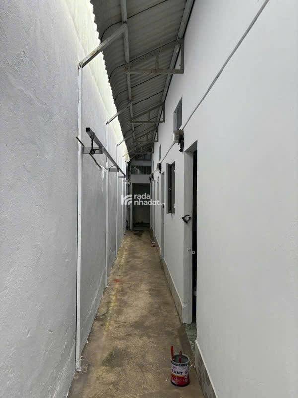 DÃY TRỌ NGAY HUỲNH VĂN NGHỆ,P15,TÂN BÌNH. HẺM 6M THÔNG,NGANG LỚN 5M X 19.5M,2 TẦNG,SÁT MT ĐƯỜNG