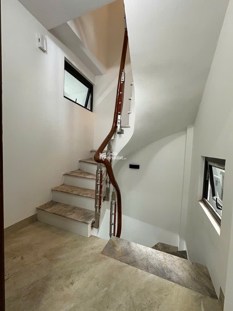 Nhà Đẹp Ở Ngay  Ngõ Thoáng  30m2  Giá Tốt  
