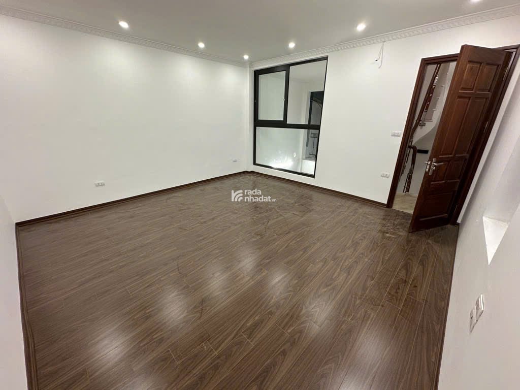 Nhà Đẹp Ở Ngay  Ngõ Thoáng  30m2  Giá Tốt  