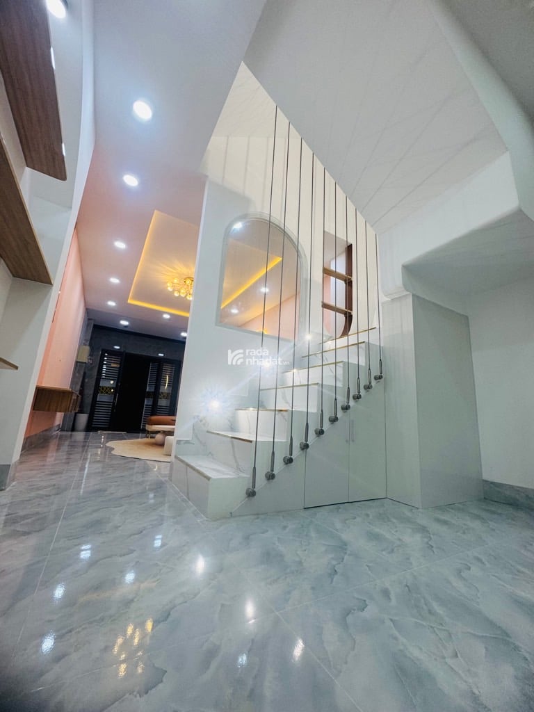 NHÀ 4 TẦNG MỚI ĐẸP - 75M2 (4*18) - NỞ HẬU TÀI LỘC - GẦN AEON TÂN PHÚ HẺM 4M