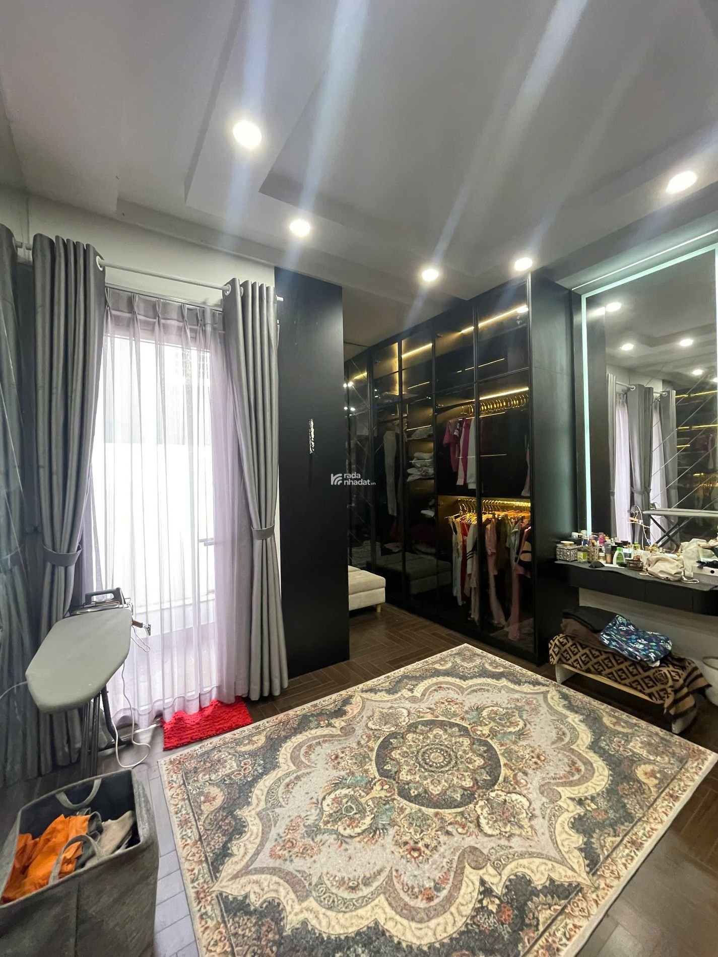 Nhà MT đường 10m cư xá Độc Lập, 60m2, 4 tầng, chỉ 9.9 tỷ TL, SIÊU ĐẸP